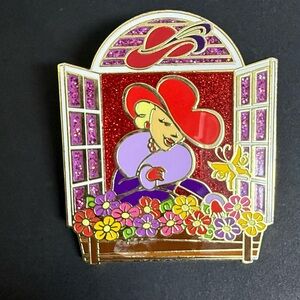 Red Hat pin/Colorful Enamel Brooch with Floral Design
